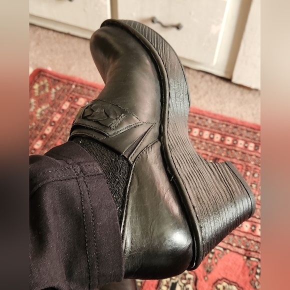 Black Born Skathi Shoes Clogs Casual Slip On Leather NWT - Picture 6 of 12